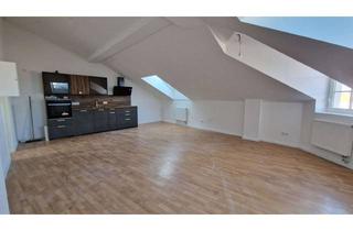 Wohnung mieten in Kietzer Str. 12, 12555 Köpenick, Erstbezug - Attraktive 2-Zimmer Dachgeschosswohnung in Alt-Köpenick