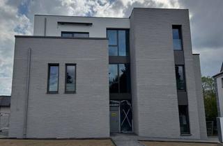 Wohnung mieten in Frankenstraße 70, 52351 Düren, -Erstbezug- sehr großzügige 3-Zimmer Penthaus- Wohnung in gehobener Ausstattung