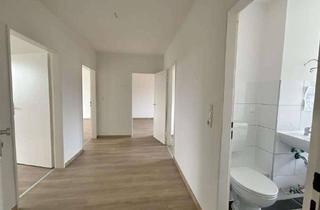 Wohnung mieten in Popenser Straße 44, 26603 Aurich, Bezugsfertige 3-Zimmer-Wohnung mit Balkon in Aurich-Popens!