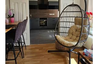 Wohnung mieten in August-Bebel-Str. 10, 09113 Zentrum, +++ Leben in einem historischen Stadthaus (12) // 3 Zimmer // Aufzug // Balkon +++