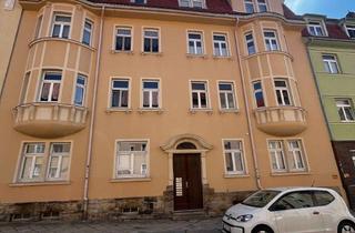 Wohnung mieten in Breithauptstraße 13, 09599 Freiberg, helle, sehr geräumige 2 Raumwohnung im 1.OG mit Einbauküche und Balkon