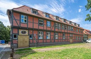 Wohnung mieten in Neustädter Kirchhof 14, 06484 Quedlinburg, 3-Raum Wohnung 71 m² | 1. OG | Stellplatz | Tageslichtbad mit Wanne & Dusche | zentrale Lage