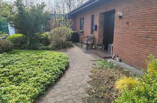 Haus kaufen in Tornschauer Straße 14, 24963 Tarp, freistehender, ebenerdiger Winkelbungalow