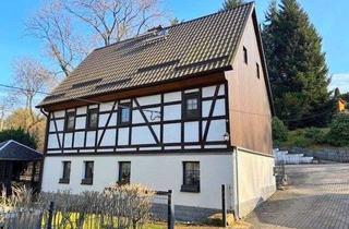 Haus kaufen in 09236 Claußnitz, Verträumtes Fachwerkhaus mit Kamin in ruhiger Lage von Claußnitz