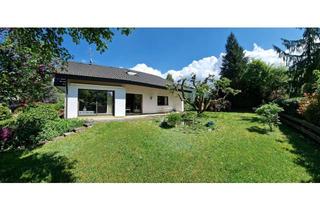 Haus kaufen in 79256 Buchenbach, Stilvolles EFH am Stadtrand von Freiburg zu verkaufen