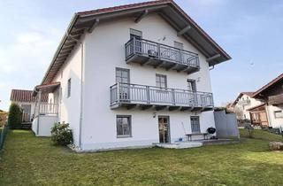 Mehrfamilienhaus kaufen in 94508 Schöllnach, Gepflegtes Mehrfamilienhaus m. 265 m2 Wohnfläche in ruhiger Wohnlage im Markt Schöllnach!