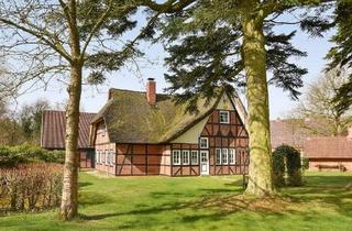 Haus kaufen in 24816 Luhnstedt, Idyllisches Leben unter Reet: Sonniges Fachwerk-Ensemble auf traumhaftem Grundstück!
