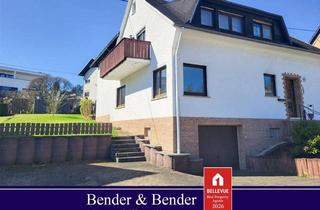 Haus kaufen in 56412 Niederelbert, Großzügiges, freistehendes Zweifamilienhaus mit Garagen & Garten in idyllischer Lage bei Montabaur!