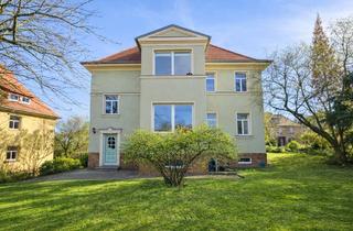 Mehrfamilienhaus kaufen in Friebelstraße 44, 01219 Dresden, Mehrfamilienhaus mit großem Grundstück in Dresden-Leubnitz