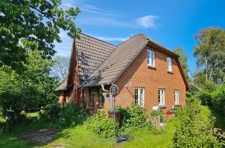 Einfamilienhaus kaufen in 25856 Hattstedt, Viel Platz, energetisch gut, Husum und Meer ganz nah: großes Einfamilienhaus mit Einliegerwohnung.