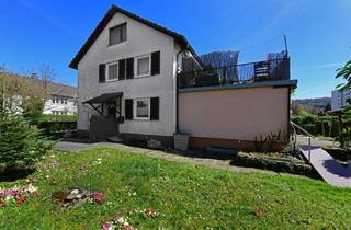 Doppelhaushälfte kaufen in 79650 Schopfheim, Familienfreundliche Doppelhaushälfte mit Garten: Platz vom Keller bis unter das Dach