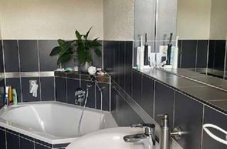 Haus kaufen in 07973 Greiz, 07973! Greiz - Haus mit großer Wohnung u. kleinem Grundstück