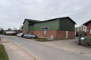 Grundstück zu kaufen in Schwackendorf 43, 24376 Hasselberg, Halle mit großem Grundstück