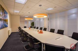 Gewerbeimmobilie mieten in 25524 Itzehoe, Schulungs- / Besprechungsraum in zentraler Lage von Itzehoe