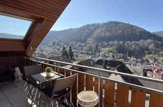 Wohnung kaufen in 75323 Bad Wildbad, Exklusives Wohnerlebnis: Dachgeschosswohnung mit beeindruckendem Ausblick in Bad Wildbad