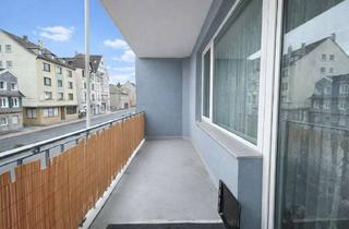 Wohnung kaufen in 42651 Solingen-Mitte, Vermietete und gepflegte 3-Zimmer-Wohnung in Citylage von Solingen!