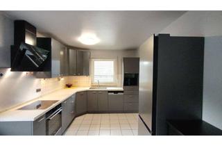 Wohnung mieten in Hubacher Weg 10, 57072 Siegen, Voll möblierte Wohnung mit Stellplatz in praktischer Lage, haustierfreundlich