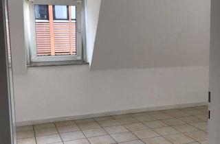 Wohnung mieten in Gaemsgasse, 46446 Emmerich, Gemütliche 2-Zimmer Dachgeschosswohnung an berufstätigen Single ab 1.5. oder später zu verm.