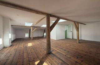 Wohnung mieten in 23562 St. Jürgen, Charmante Altbauwohnung 2.OG & Dachstudio - Erstbezug n. Vollrenovierung | Lübeck St. Lorenz Nord
