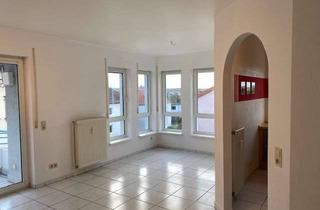 Wohnung mieten in Kurzenbergstraße 14, 66292 Riegelsberg, Helle 3-Zimmer Wohnung mit Balkon in Riegelsberg