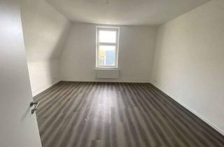 Wohnung mieten in Schonnebecker Straße 44, 45884 Rotthausen, Stilvolle Dachgeschosswohnung (52 m²) – frisch saniert, ab sofort verfügbar