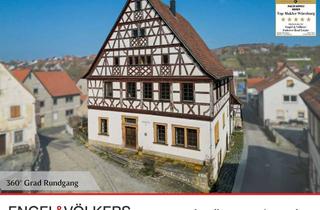 Mehrfamilienhaus kaufen in 97342 Obernbreit, Charaktervoller Gutshof aus 1798 – Denkmalgeschütztes Mehrfamilienhaus mit Ausbaupotenzial