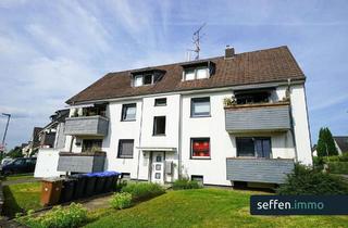 Anlageobjekt in 51467 Bergisch Gladbach, 6-Familienhaus mit Baugrundstück und 6 Garagen in Ruhiglage von Bergisch Gladbach Schildgen