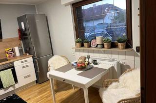Immobilie mieten in Amselstr. 13a, 53859 Niederkassel, Wohnen auf Zeit - Eckhaus - 3 Zimmer Haus mit Stellplatz, Terrasse und Garten