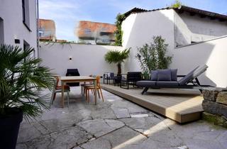 Wohnung kaufen in 97084 Würzburg, Wie eine Wohnung – nur besser: urbanes Einfamilienhaus mit Terrasse und Hof, ohne Garten!