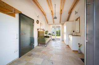 Anlageobjekt in 85406 Zolling, Investment-Highlight: Saniertes 4-Parteienhaus in Zolling – Kapitalanlage durch Bestandssicherung