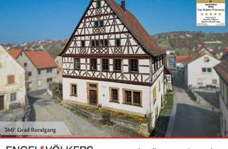 Mehrfamilienhaus kaufen in 97342 Obernbreit, Obernbreit - Charaktervoller Gutshof aus 1798 - Denkmalgeschütztes Mehrfamilienhaus mit Ausbaupotenzial