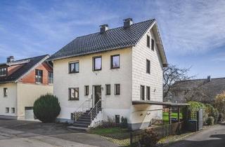 Einfamilienhaus kaufen in 52152 Simmerath, Simmerath - Seltene Gelegenheit in Rurberg: Haus am Rursee mit Seeblick