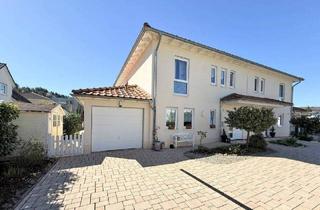 Einfamilienhaus kaufen in 51491 Overath, Overath - Zentral. Hell. Naturnah. Einseitig angebautes Einfamilienhaus im Herzen von Overath