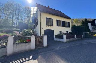 Einfamilienhaus kaufen in 76855 Annweiler, Annweiler - Einfamilienhaus mit schönem Ausblick und großem Grundstück