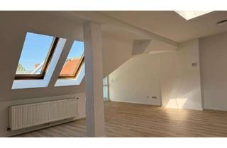 Wohnung kaufen in Blumenthalstraße, 12103 Tempelhof, Charmante lichtdurchflutete 3-Zimmer Dachgeschosswohnung in Berlin-Tempelhof