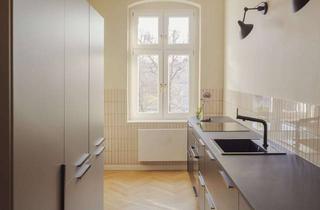 Wohnung kaufen in Görschstraße 14a, 13187 Pankow, Klassischer Altbau mit Südbalkon, Licht und klarer Gestaltung in ruhiger Lage