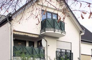 Wohnung kaufen in Wilhelm-Klein-Straße, 51427 Bergisch Gladbach, Sehr schöne 3-Zimmer-Wohnung im Herzen von Refrath mit Balkon und Stellplatz - Privatverkauf