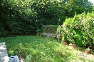 Wohnung kaufen in 92224 Luitpoldhöhe, Helle 2-Zimmer-Wohnung mit eigenem Garten– sanieren, einziehen, wohlfühlen!