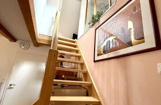 Wohnung kaufen in 86150 Innenstadt, Kapitalanlage und City-Wohnung: Großzügige 4-Zimmer-Maisonette direkt am Rathaus von Augsburg!