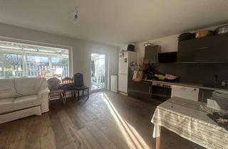 Haus kaufen in 85540 Haar, Renovierungsbedürftiges Reiheneckhaus in München Haar | Bieterverfahren | 5,5 % Rendite | 3900€ KM