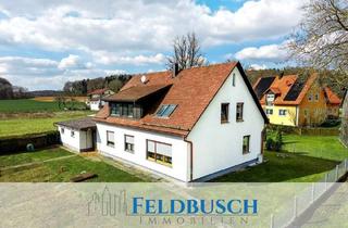 Haus kaufen in 92331 Parsberg, Leben im Grünen: Idyllisches Anwesen mit Zweifamilienhaus und landwirtschaftlicher Fläche in Neuhaid