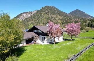 Haus kaufen in 82438 Eschenlohe, Eschenlohe - Exclusives Refugium, idyllisch und naturnah