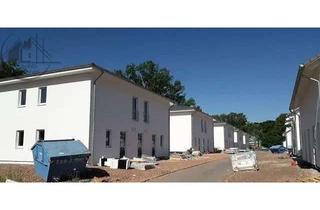 Doppelhaushälfte kaufen in 09648 Mittweida, 120m² Doppelhaushälfte mit Garten