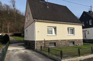 Haus kaufen in 51702 Bergneustadt, Raum für Kinder, Leben und gemeinsame Zeit – großzügiges Familienhaus mit Charme