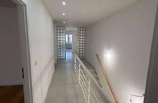 Wohnung kaufen in Kirchweg 55, 14129 Nikolassee (Zehlendorf), Exklusiv sanierte 3-Zimmer-Wohnung mit großer Terrasse & Blick ins Grüne – ruhige Toplage
