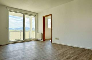 Wohnung kaufen in Alois-Andritzki-Straße 76, 02625 Bautzen, Sanierte 2-Zimmer-Wohnung im 2. OG mit Balkon und Tiefgarage in Bautzen