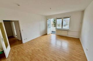 Wohnung kaufen in 12359 Britz, RENOVIERT - IDYLLISCH AM GUTSHOF-/SCHLOSSPARK BRITZ: BALKON - STELLPLATZ