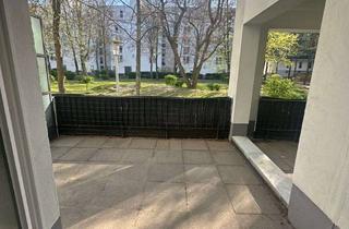 Wohnung mieten in Alte Jakobstraße 129c, 10969 Kreuzberg, Moderne 2-Zimmer-Erdgeschosswohnung mit großer Terrasse und Blick ins Grüne