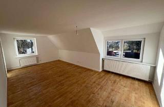 Wohnung mieten in 24768 Rendsburg, Erstbezug nach Sanierung: Großzügige 5-Zimmer-DG-Wohnung mit EBK & Carport