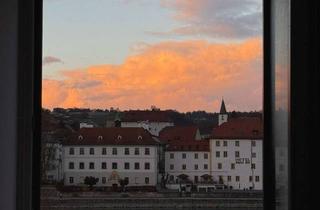 Wohnung mieten in 94032 Innstadt, Große 1-Zimmer-Wohnung direkt am Inn in Passau mit Balkon